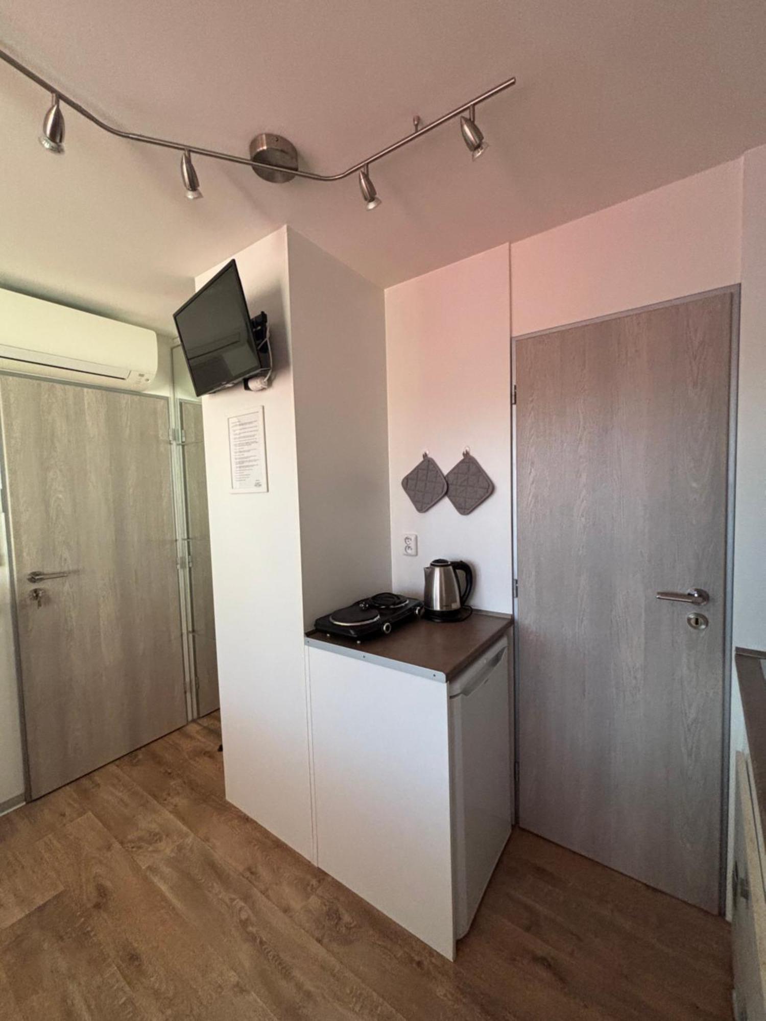 Apartmany Marco Polo Леднице Экстерьер фото